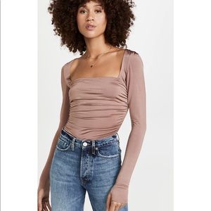 Wind down layering top in Strawberry Roan
